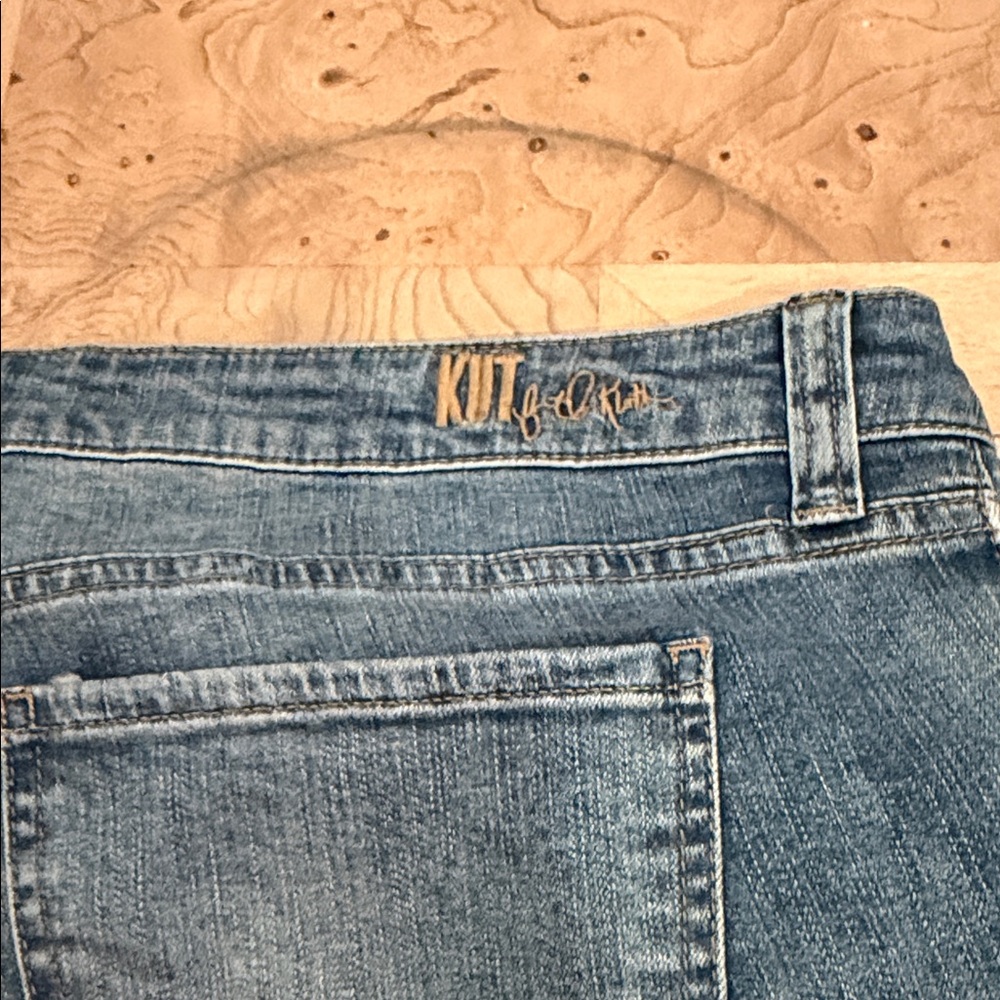 Kut from the Kloth Light Blue Skinny Jeans - Picture 8 of 10
